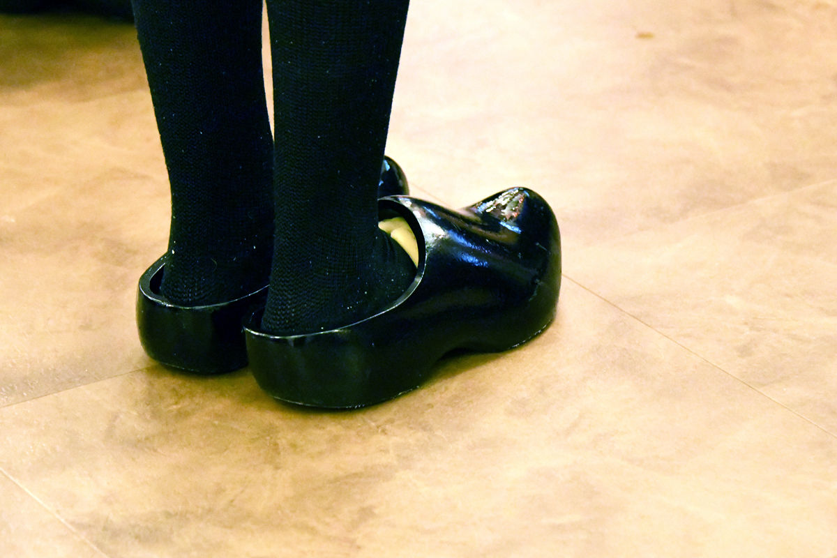 135 The Pella folk dancers all wore wooden shoes.JPG